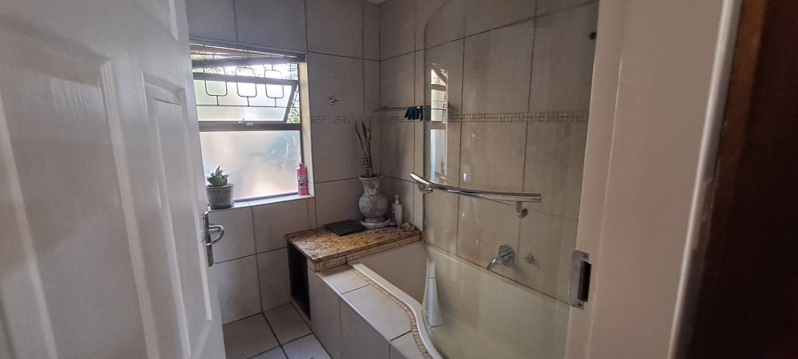4 Bedroom Property for Sale in Vanes Estate Eastern Cape